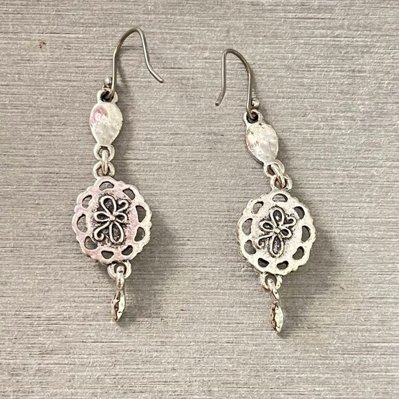 Peridot-Colored Wire Wrap Dangle Drop Earrings - Picture 5 of 5